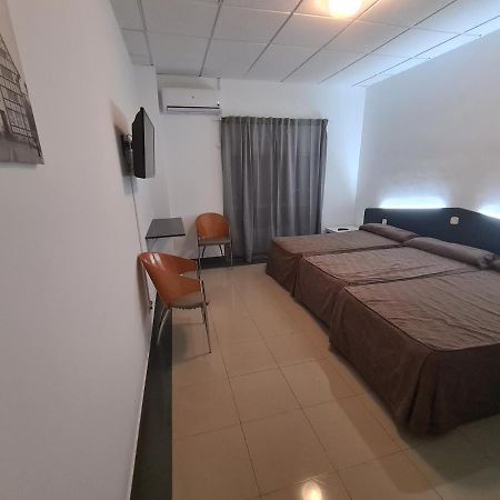 Hotel Lisboa Castrillo de la Guarena Екстер'єр фото