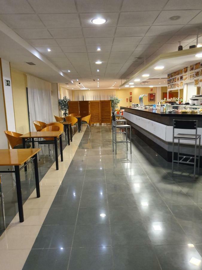 Hotel Lisboa Castrillo de la Guarena Екстер'єр фото